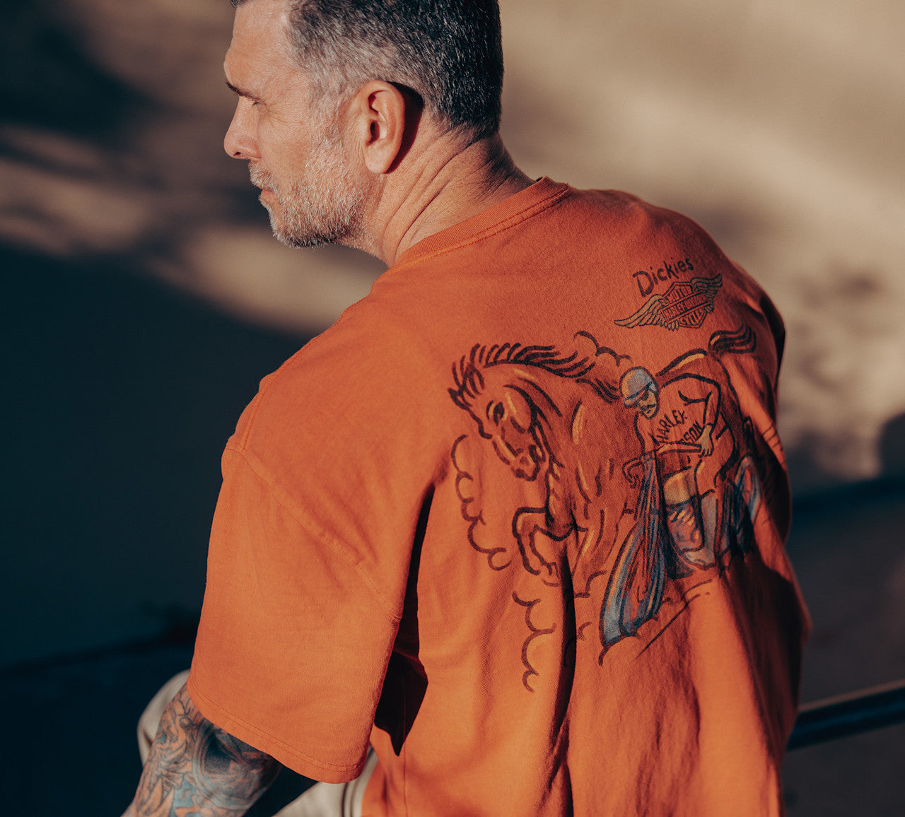 T-shirt Dickies x HD Horsepower pour homme, teint en pigments épais - 96096-26VM