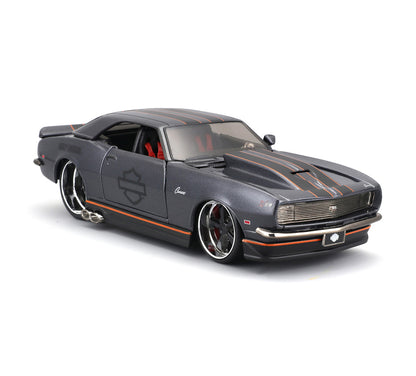 Chevrolet Camaro 1968 personnalisée à l'échelle 1:24 - 32273-02