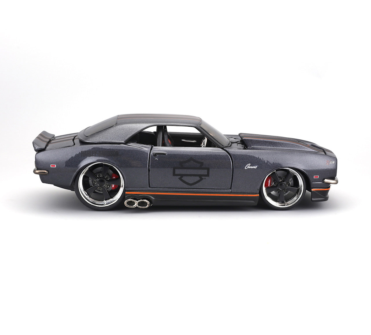 Chevrolet Camaro 1968 personnalisée à l'échelle 1:24 - 32273-02