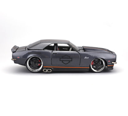 Chevrolet Camaro 1968 personnalisée à l'échelle 1:24 - 32273-02