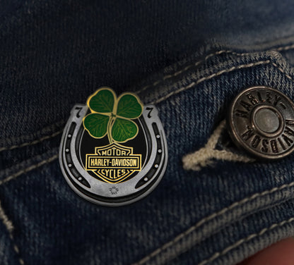 PIN LUCKY HORSE SHOES (8011925)