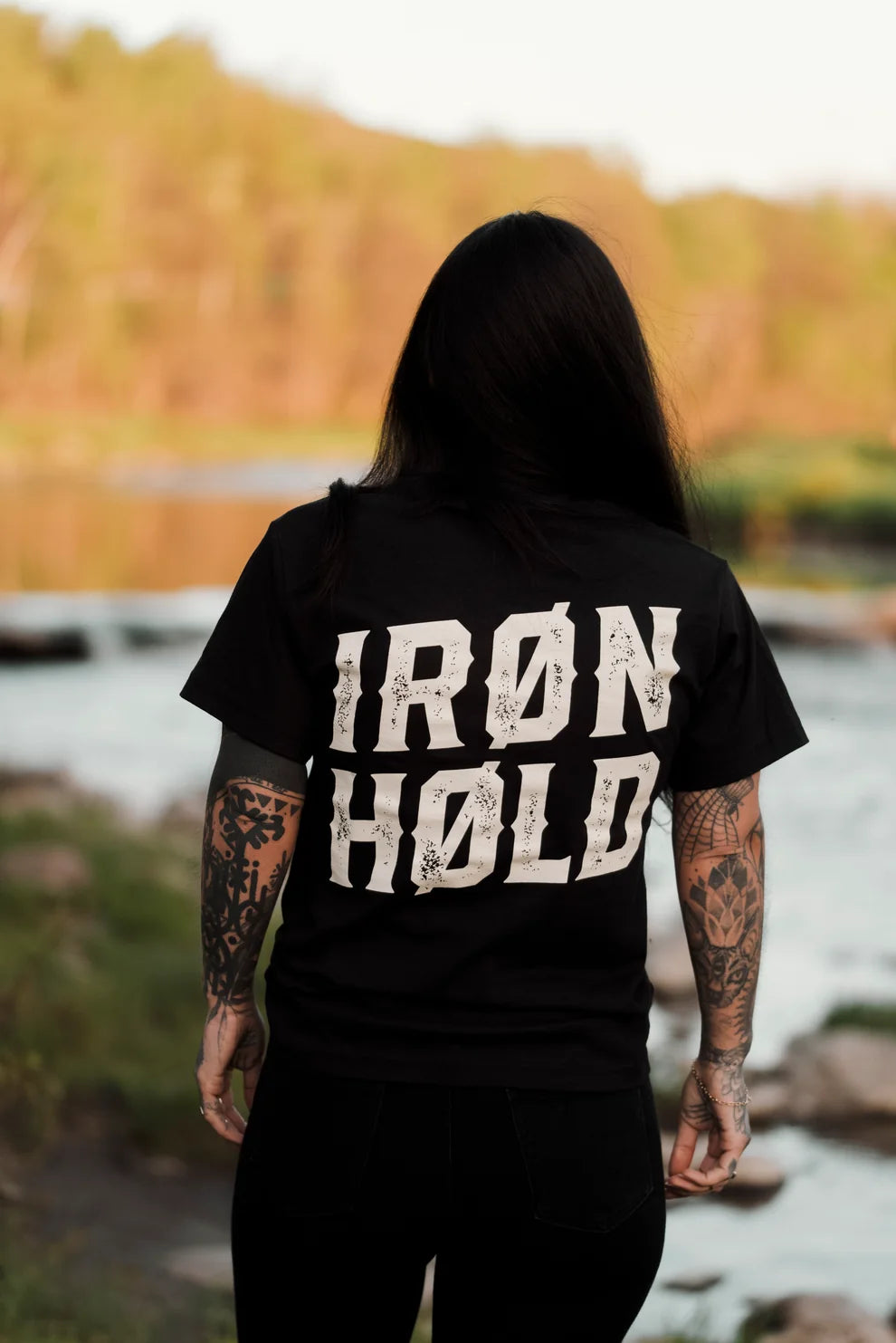 TSHIRT UNISEXE IRON HOLD BLACK - IH-SS26-TEE-IRH-BLK