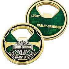 Pièce de défi Harley-Davidson® B&S Shamrock Lucky avec ouvre-bouteille, référence 8009816